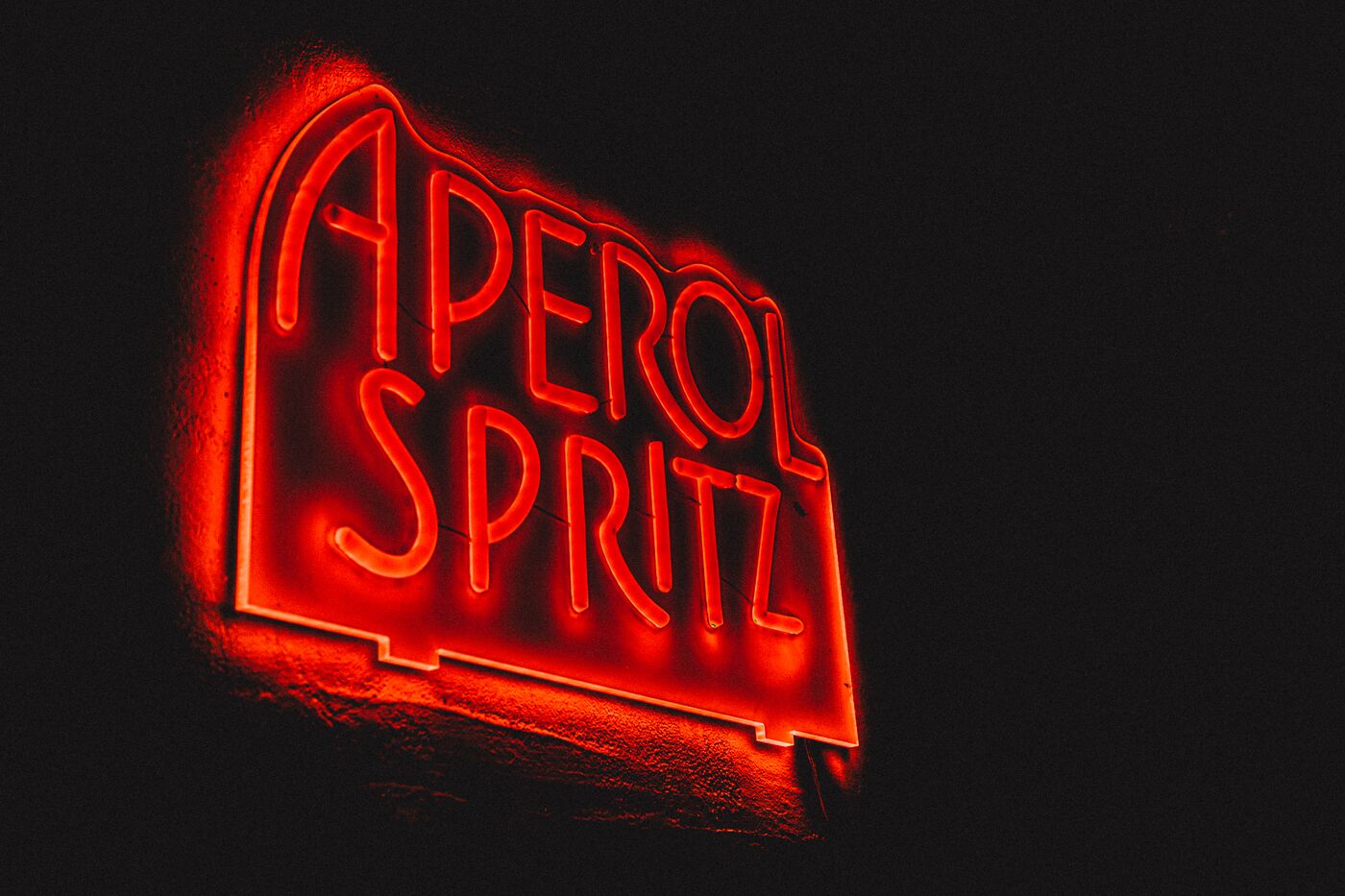Aperol Spritz, in neon · product photography by Anima Visual